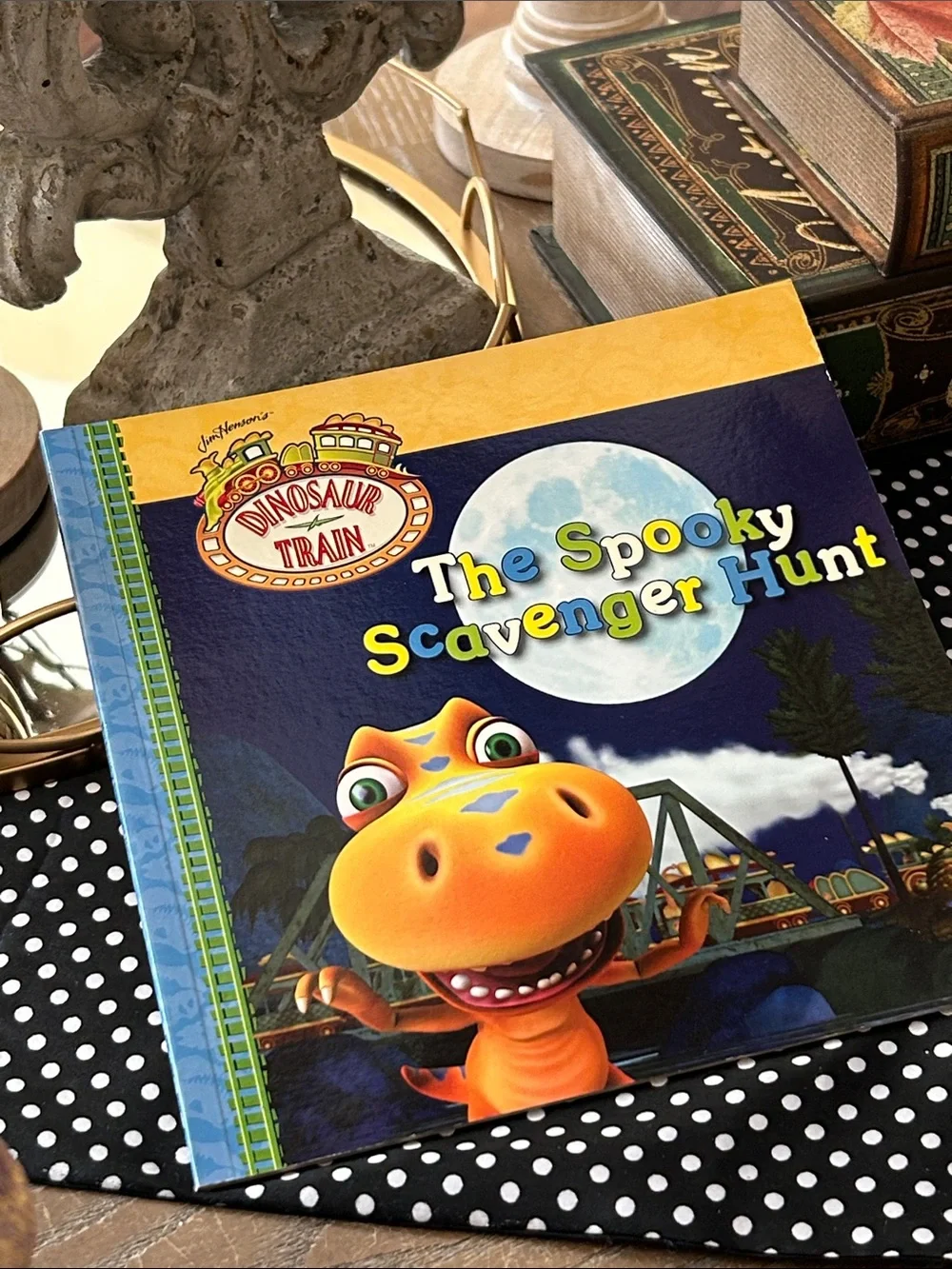 PBS Kids Dinosaur Train The Spooky Scavenger Hunt Halloween Holiday Book